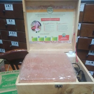 Set Hộp Đá Muối Massage Chân Himalaya Pakistan Cỡ Lớn Gồm:1 Viên Mặt Cong (5x20x25cm)+ Đèn + 100g Muối Tắm Himalaya