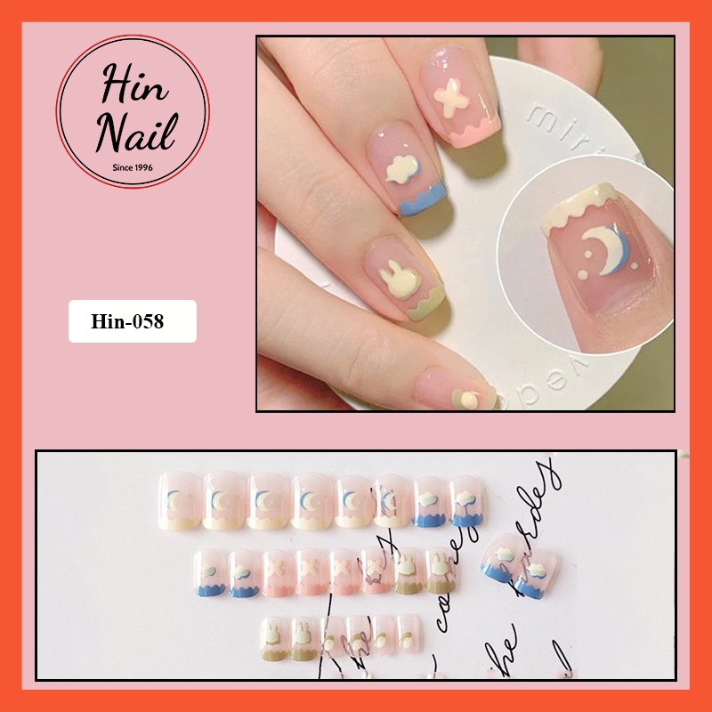 Móng tay giả form ngắnhọa tiết ánh trăng hottrend mới