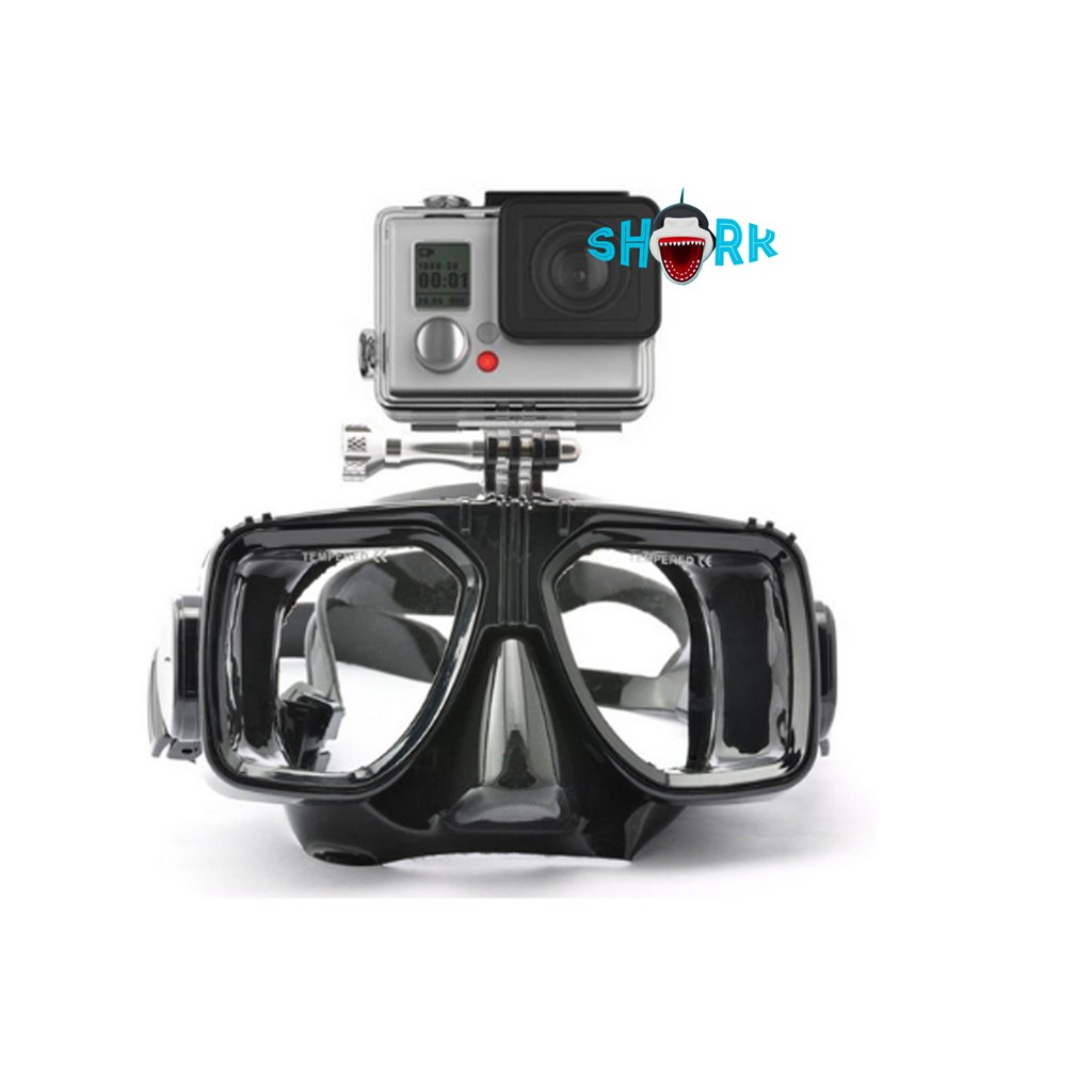 Kính lặn gắn máy quay GoPro