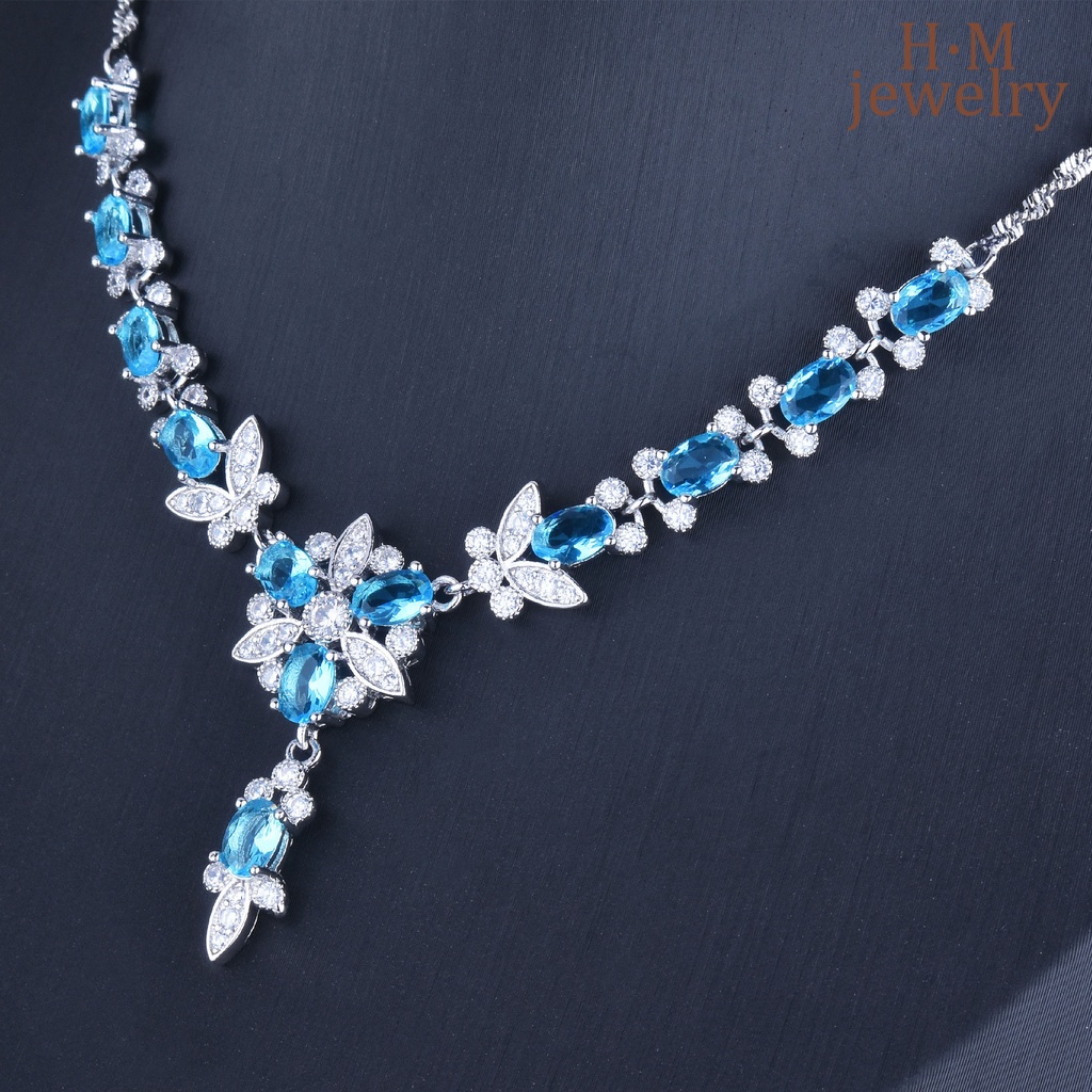 Vòng cổ Mặt Bướm Đính Đá Sang Trọng