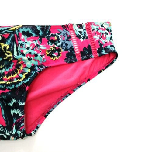 Quần bơi nữ Roxy nền đỏ in hoa xanh ERJX403525 ( TH8982 ) | BigBuy360 - bigbuy360.vn