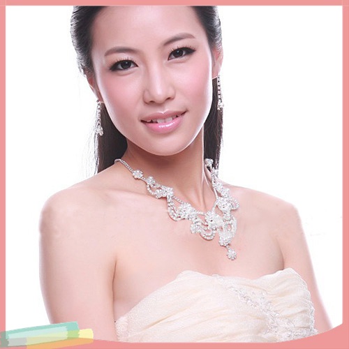 Bộ Vòng cổ + Đôi Khuyên Tai Đính Ngọc Trai Giả Sang Trọng Cho Cô Dâu