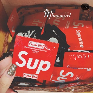 [BEST SELLER] Khăn ướt supreme đỏ độc đáo