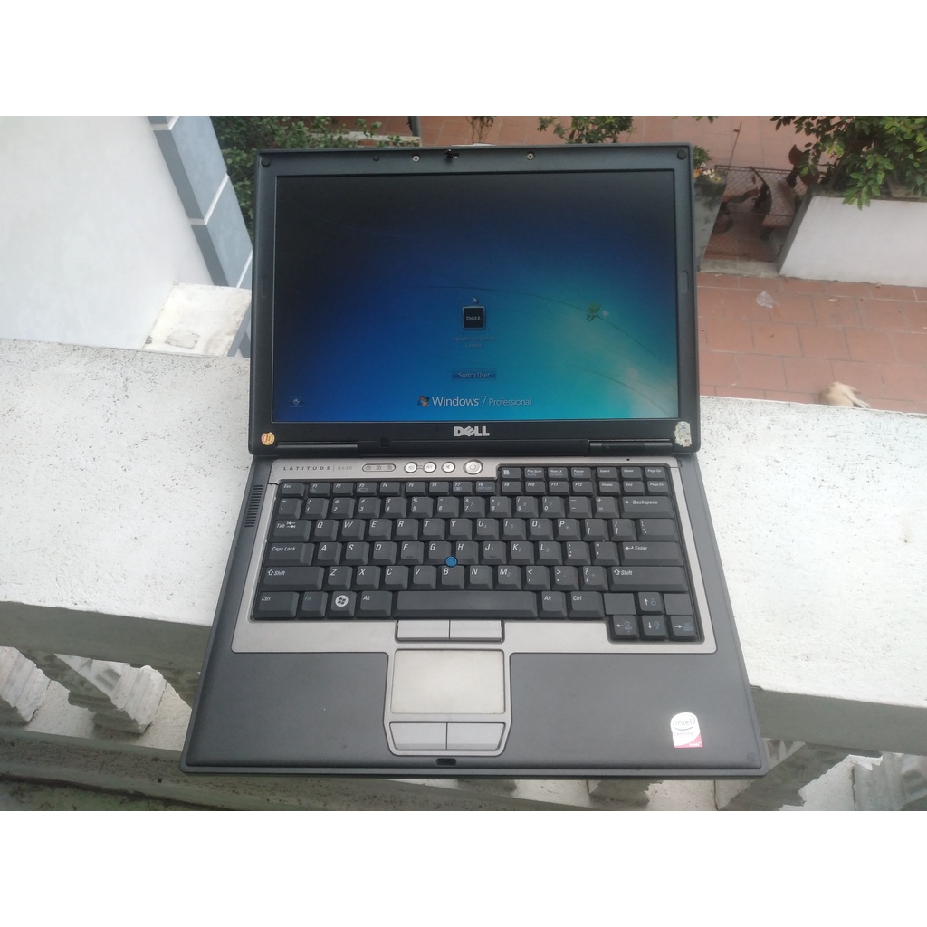 Laptop dell latitude  D630 giá rẻ đẹp 95%
