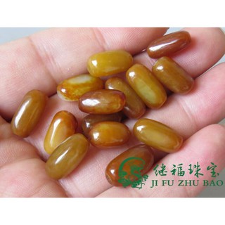 Chuỗi Hạt Ngọc Bích Đỏ Làm Vòng Cổ