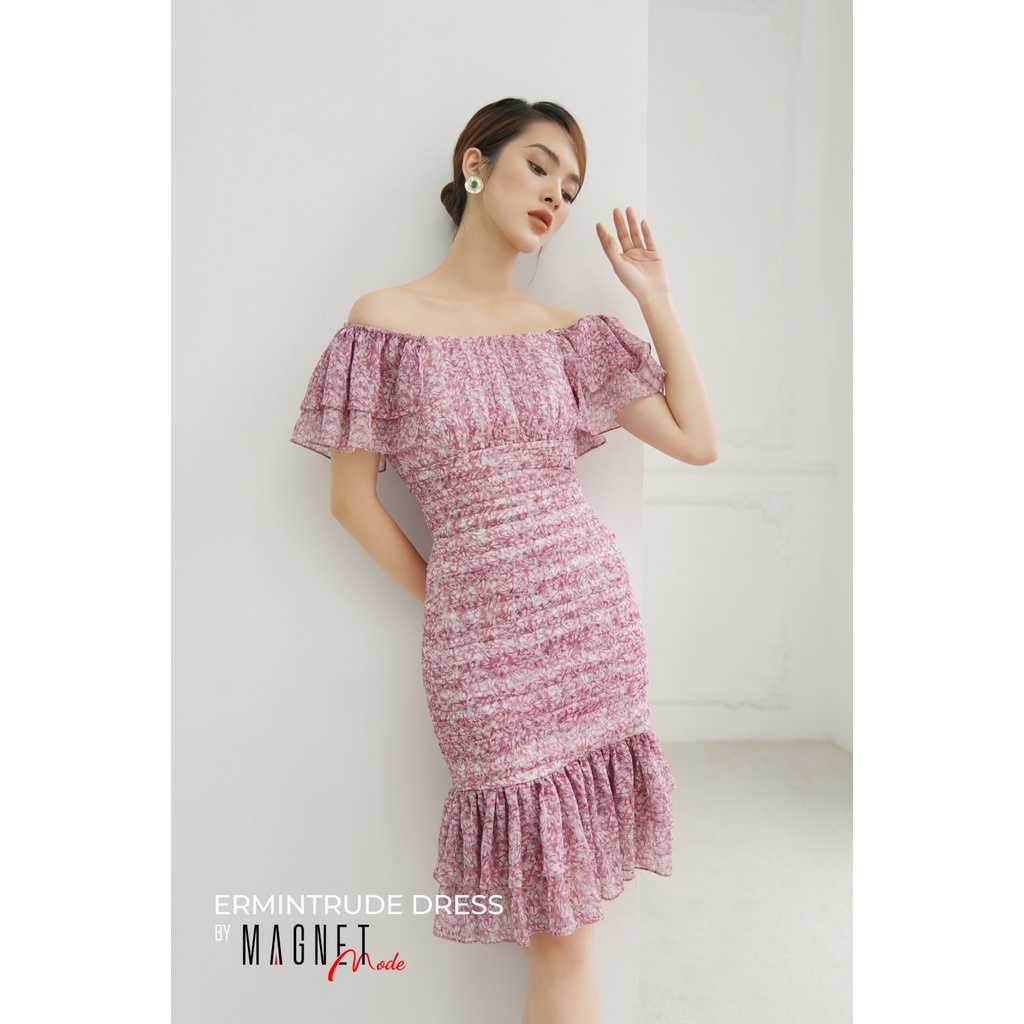 Đầm tơ hoa nhí trễ vai màu hồng thời trang MAGNET thiết kế ôm tôn dáng ba vòng quyến rũ, Ermintrude DR