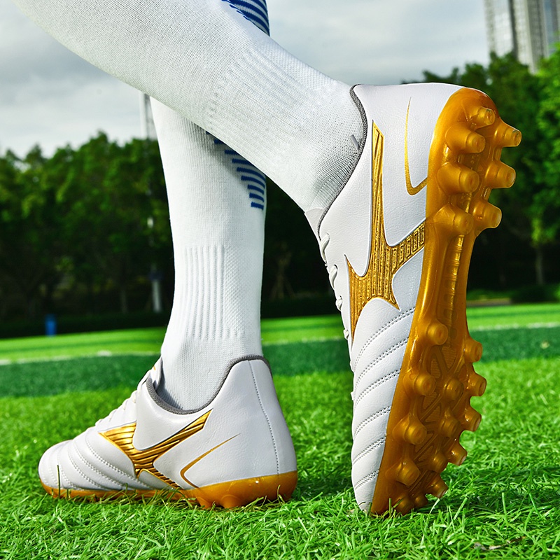 (4 colors)2022 new FG⚽Giày bóng đá thể thao ngoài trời cho thanh niên, giày tập bóng đá, giày bóng đá chống va đập size EU: 35-44