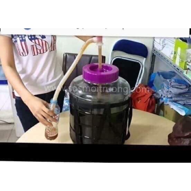Dụng cụ bơm rượu bơm xăng