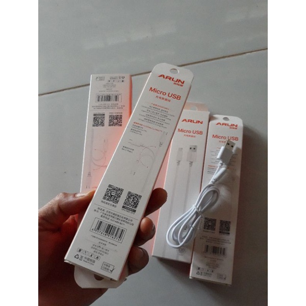 cáp xạc điện thoại micro usb Arun