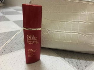 Serum Estee Lauder
