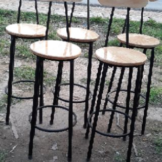 Ghế quầy bar.gỗ cao su( ghế ngồi quầy thu ngân)