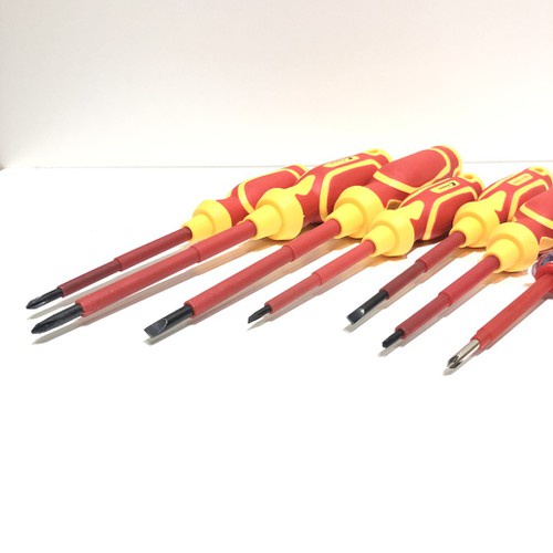 Bộ tô vít cách điện 1000V gồm 7 cây hãng Kapusi Nhật Bản, Bảo hành 12 tháng, Đã kiểm định chất lượng, An toàn tuyệt đối