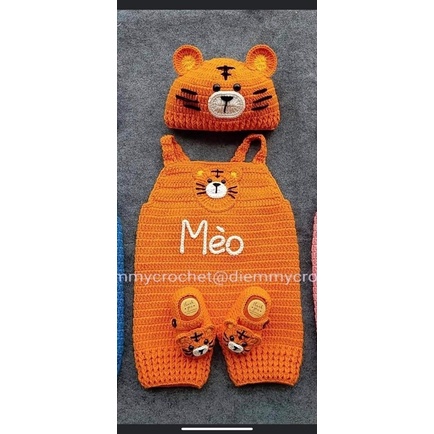 Sét yếm len hổ cho bé, Yếm len móc tay có khăc tên -HathyHandmade