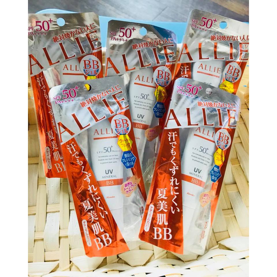 Kem nền chống nắng Kanebo Allie Extra UV BB Gel SPF50+ PA++++ 30g Nhật bản