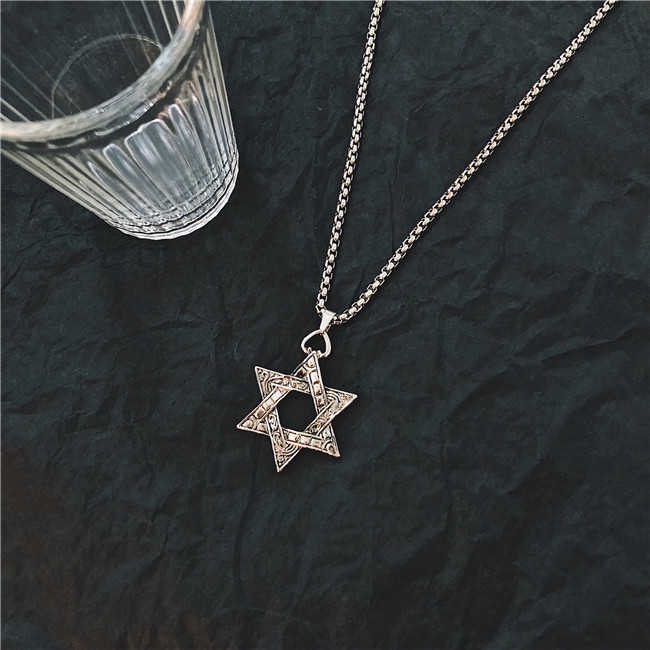 Dây Chuyền Thép Titan Mặt Thánh Giá Phong Cách Hip Hop