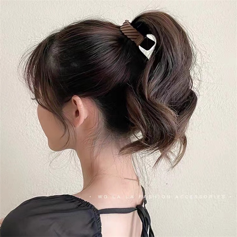 Kẹp Tóc Đuôi Ngựa Cỡ Nhỏ Gắn Bóng Lông Chống Va Đập Cho Nữ
