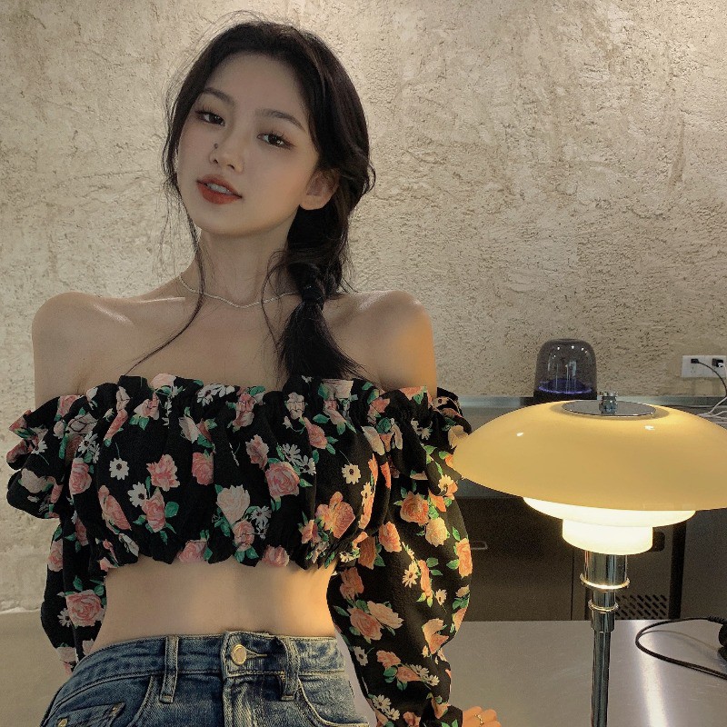 (ORDER) Áo kiểu nữa voan hoa hồng đen hở vai thun ngực hở eo sexy gợi cảm style retro Hong Kong (hàng_mới_về)