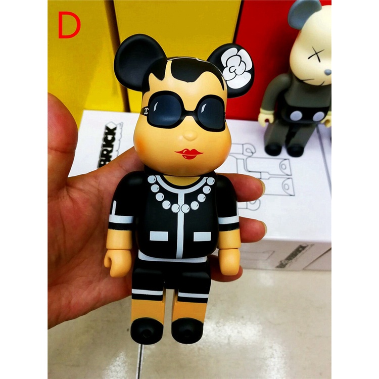 Đồ trang trí Gấu Kaws Trang Trí Bàn Bằng Thép 100% Độc Đáo