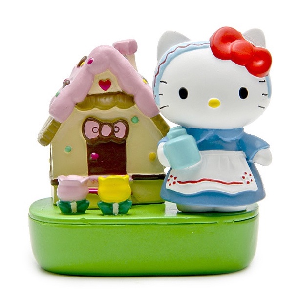 Mô Hình Búp Bê Mèo Hello Kitty Ngồi Trên Rừng Sâu Phiên Bản Hàn Quốc Sáng Tạo
