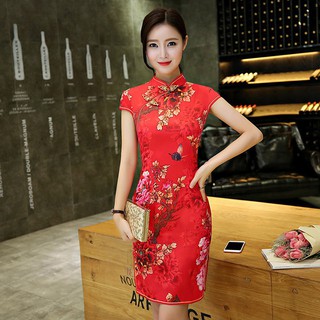 ĐẦM SƯỜN XÁM THƯỢNG HẢI DÁNG NGẮN HỌA TIẾT HOA BƯỚM NỀN ĐỎ SANG TRỌNG CÓ SIZE LỚN - HÀNG NHẬP KHẨu