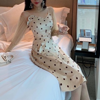 ĐẦM BI XOÈ TIỂU THƯ