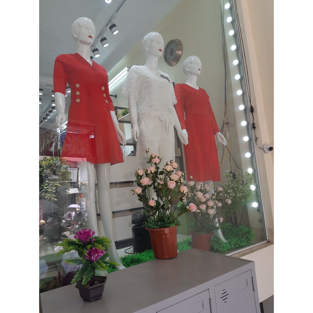 manocanh nữ toàn thân,ma-nơ-canh màu trắng, ma nơ canh nữ cả người, mái vát, môi đỏ, cho shop