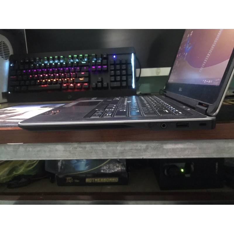 Máy tính Dell 7440 | BigBuy360 - bigbuy360.vn