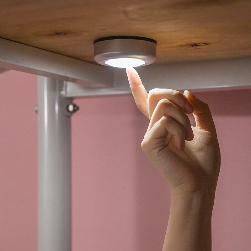 Đèn ngủ LED cảm ứng dạng dán tiện lợi