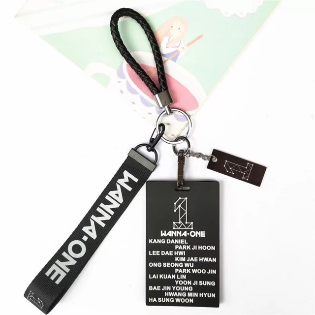 Nametag bảng tên Wanna One