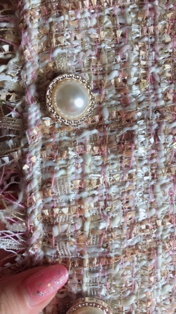 Set váy voan hồng + áo gile dạ