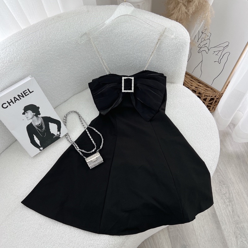 ĐẦM NƠ NGỰC ĐEN 2 DÂY ĐÍNH ĐÁ