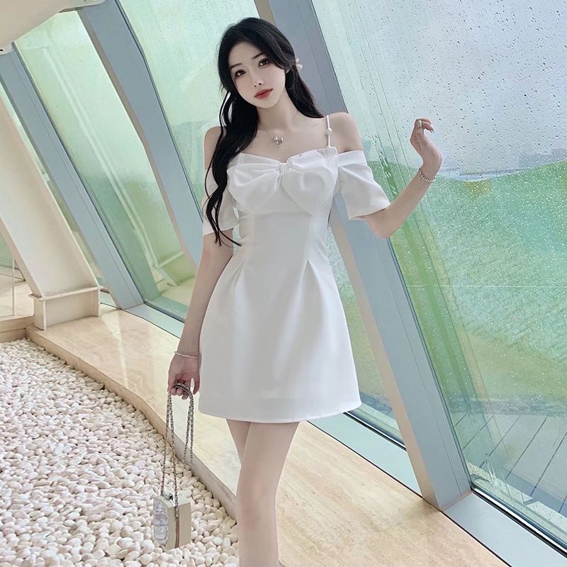 Đầm Trễ Vai Hai Dây Trắng Dáng Ôm Thiết Kế Nơ Thời Trang Mùa Hè Phong Cách Hàn Quốc