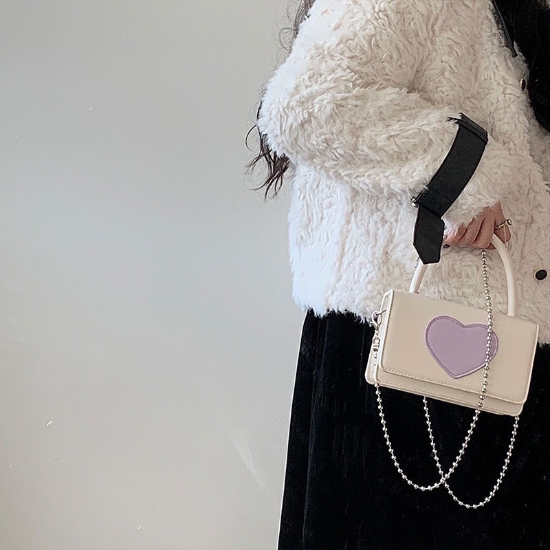 Túi xách tay, túi đeo chéo dây hình hộp hoạ tiết trái tim xinh xắn