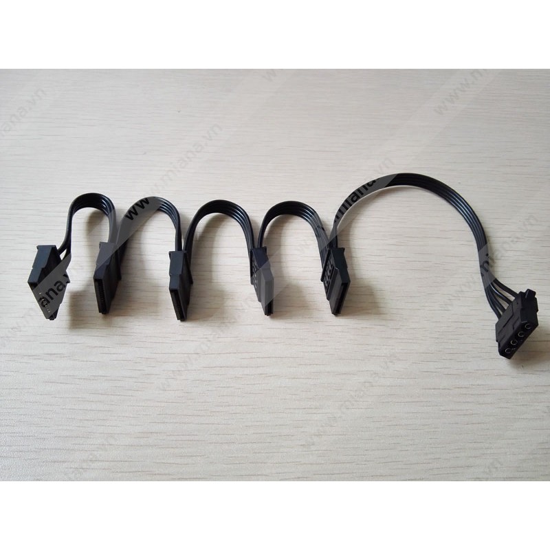 Cáp Chuyển 4pin ra 5 Cổng Sata