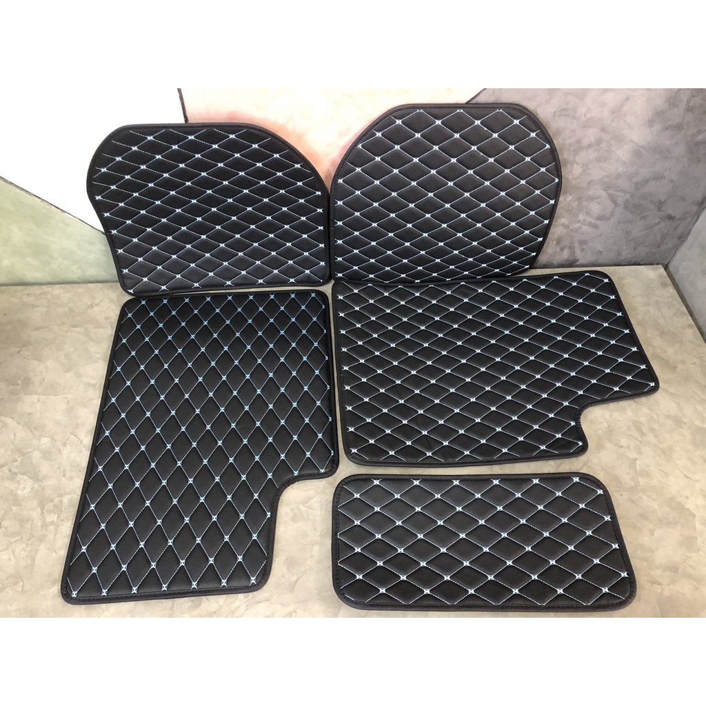 BỘ 5 TẤM LÓT SÀN XE Ô TÔ 4-5 CHỖ DA PU CAO CẤP