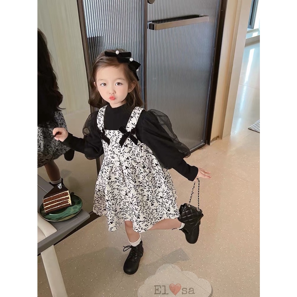 Váy bé gái yếm hoa nhí đen tay bồng váy yếm và áo rời 8-30kg XHN1103