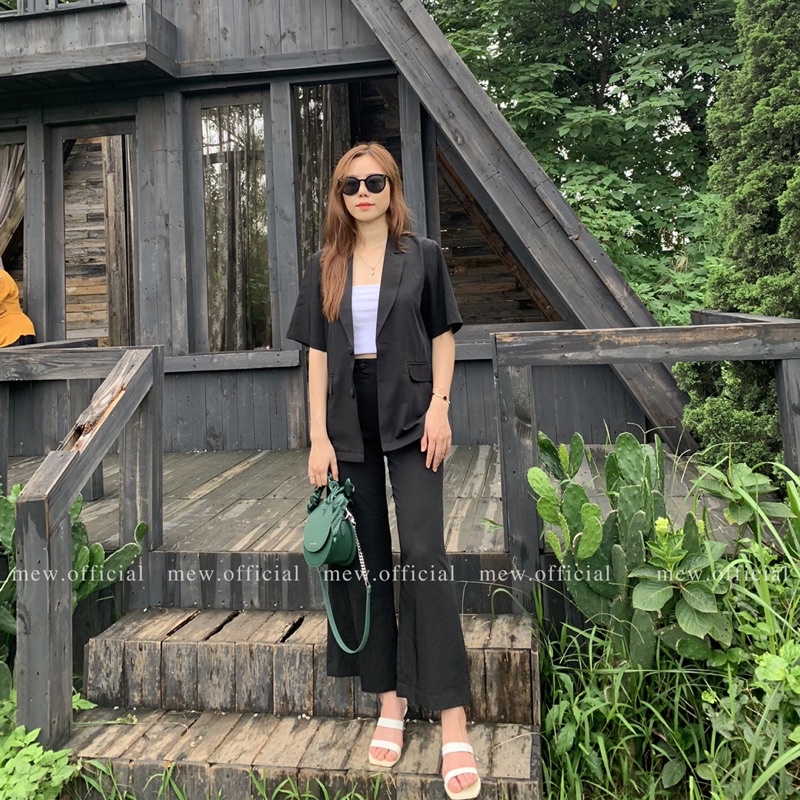 Blazer cộc tay nhiều màu MEW | BigBuy360 - bigbuy360.vn