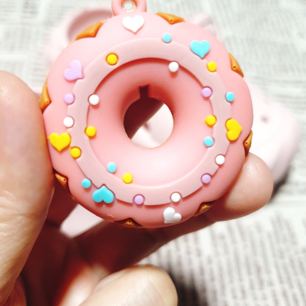 [4D Bánh] Nút gắn hkdesign/ phụ kiện trang trí gắn dép có lỗ, dép duet, sục (01 Cái)