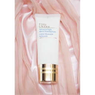Sữa rửa mặt dạng bọt Advanced Night Micro Cleansing Foam