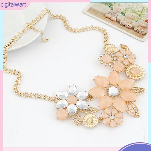 Dây Chuyền Hình Bông Hoa Đính Đá Thời Trang Thanh Lịch Dành Cho Nữ