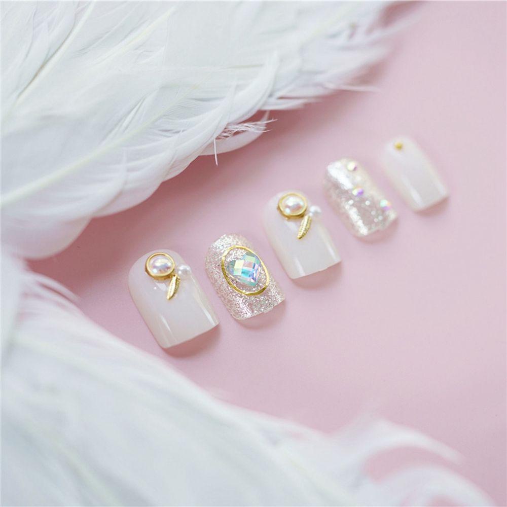 MIHAN1 24pcs/Box Press On Nails Short Round/Square Head False Nails Artificial Fake Nails Wearable Detachable Manicure Tool Full Cover Heart Bow Nail Tips