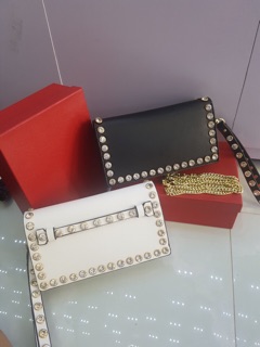 Túi Clutch đá size 20 dây xích đeo chéo