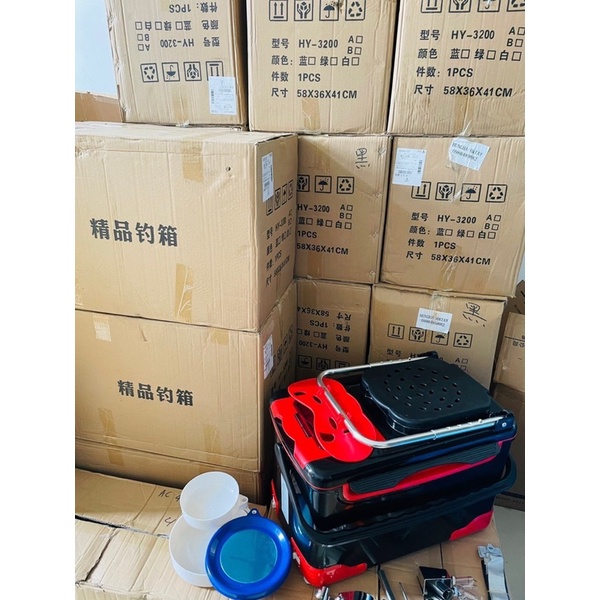 Thùng câu cá Daiwa 32l đầy đủ phụ kiện