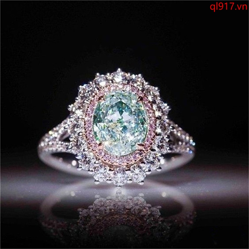 Nhẫn kim cương pha lê màu hồng mới với đá quý màu xanh lá cây