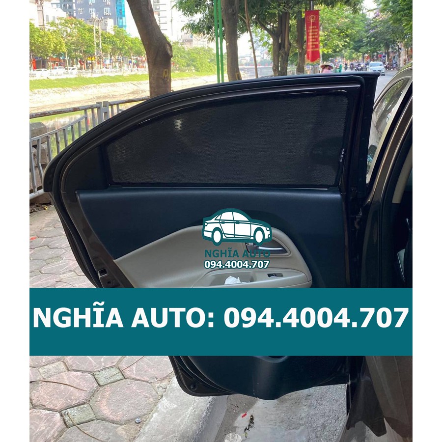 Rèm che nắng, Chắn nắng nam châm ô tô Kia Rio Hatbach