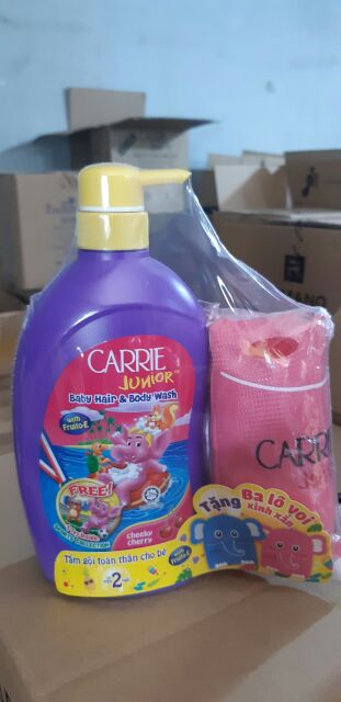 Sữa tắm toàn thân em bé Carrie Junior 700g tặng voi dễ thương