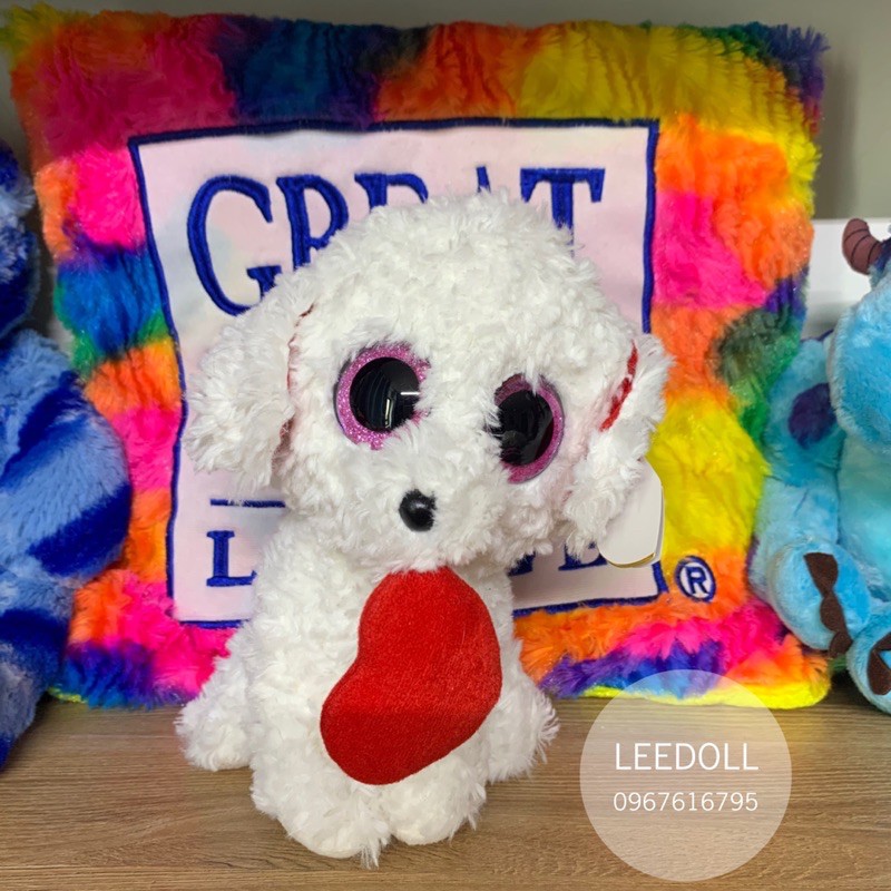 Chó bông Poodle trắng xù mắt thuỷ tinh