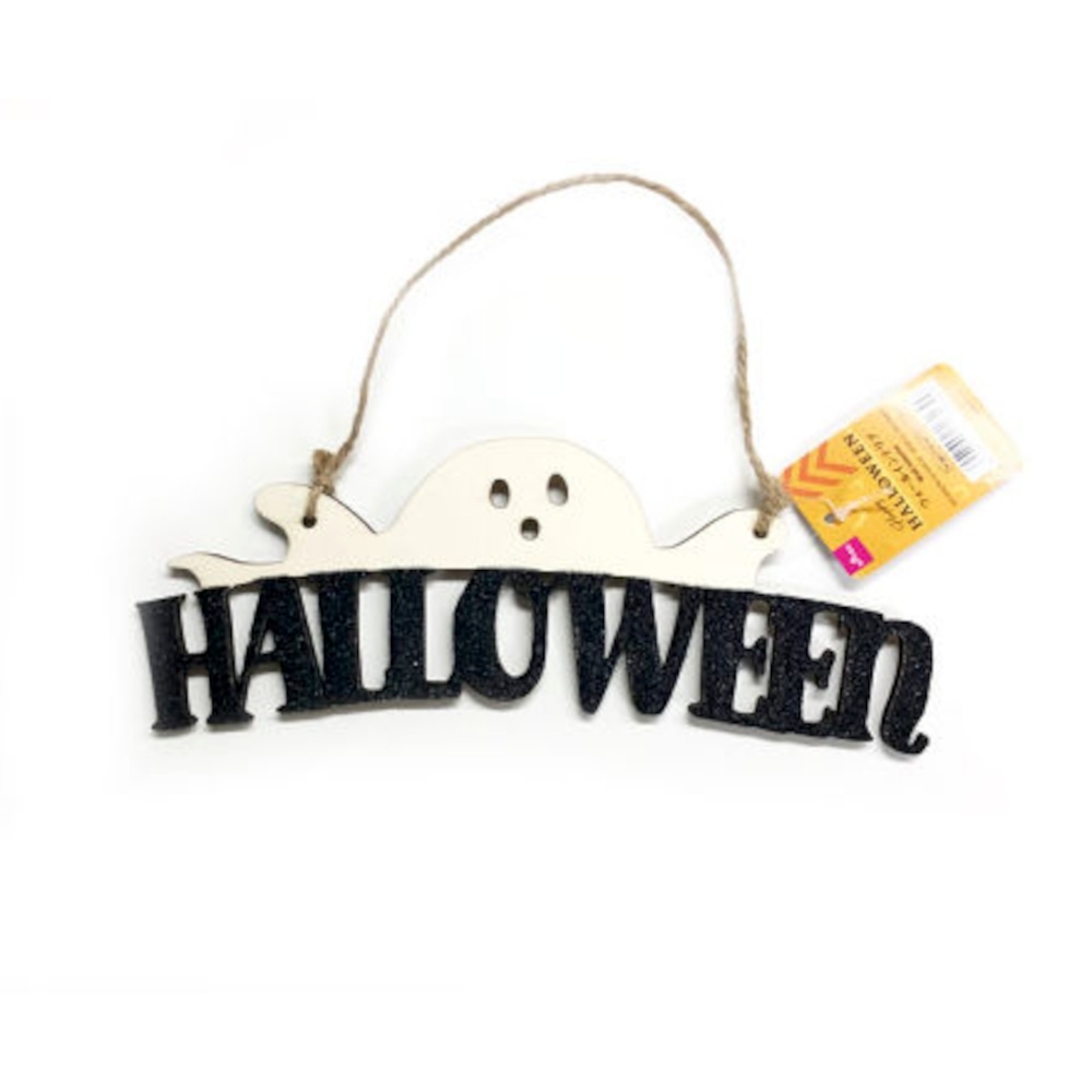 Daiso Halloween Chữ gỗ trang trí