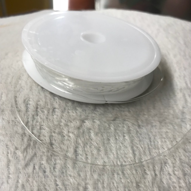 KHOANH DÂY NHỰA TRẮNG Nhỏ DẺO KHOẺ XỎ VÒNG TAY NAM NỮ đk 6cmx1cm Chỉ có 29k