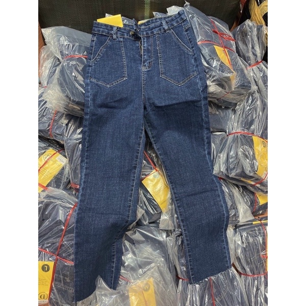 Quần jean nữ dáng xuông 2 túi trước cực hot,phiên bản đặc biệt đang làm mưa làm gió trên thị trường đã có tại Hottgirl | BigBuy360 - bigbuy360.vn